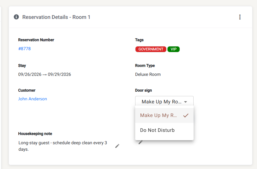 The Reservation Details panel with the Door sign dropdown open, showing Make Up My Room and Do Not Disturb